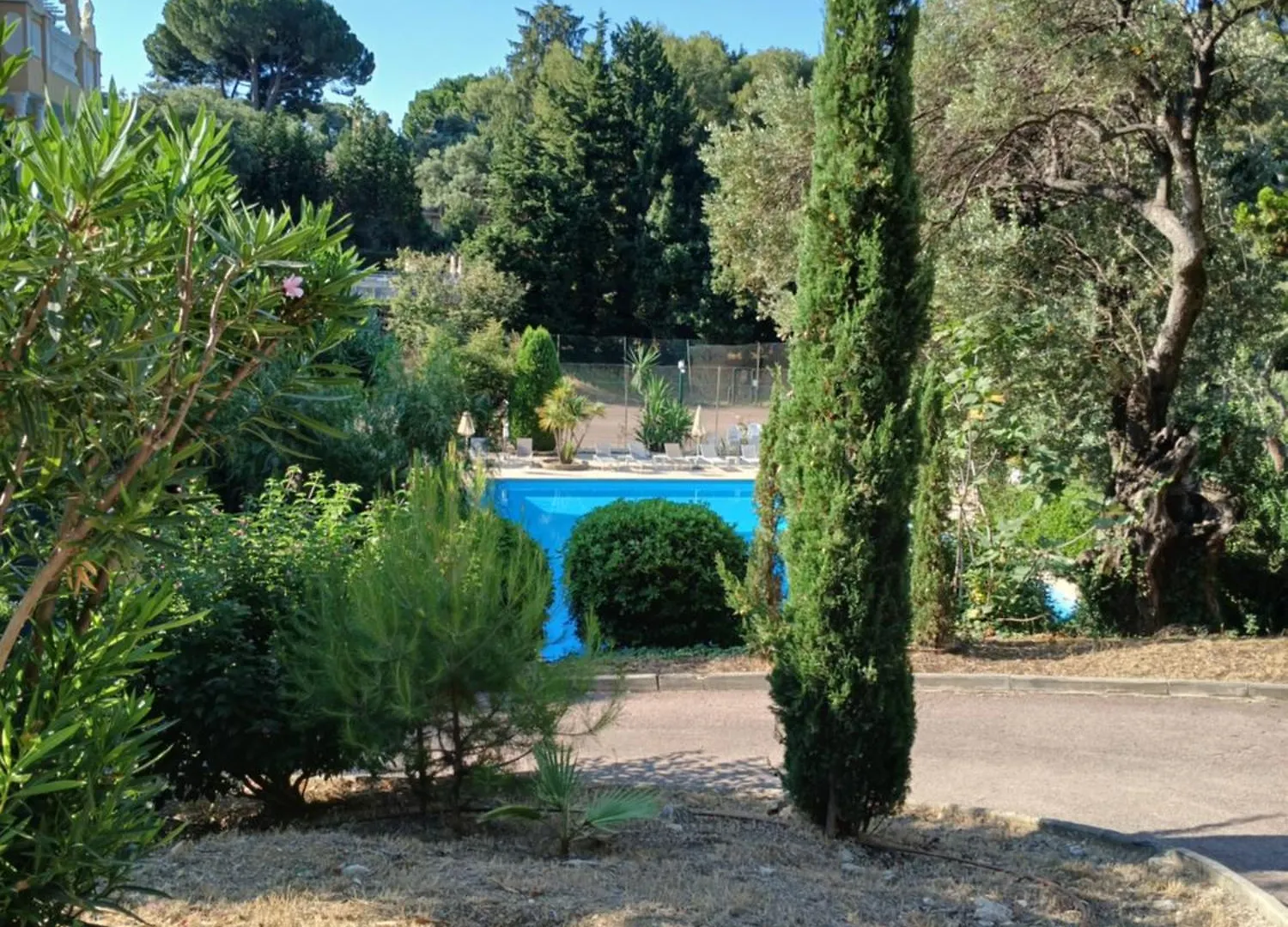 Residence De Luxe Entouree D'Un Parc Et D'Une Piscine Olympique Roquebrune-Cap-Martin